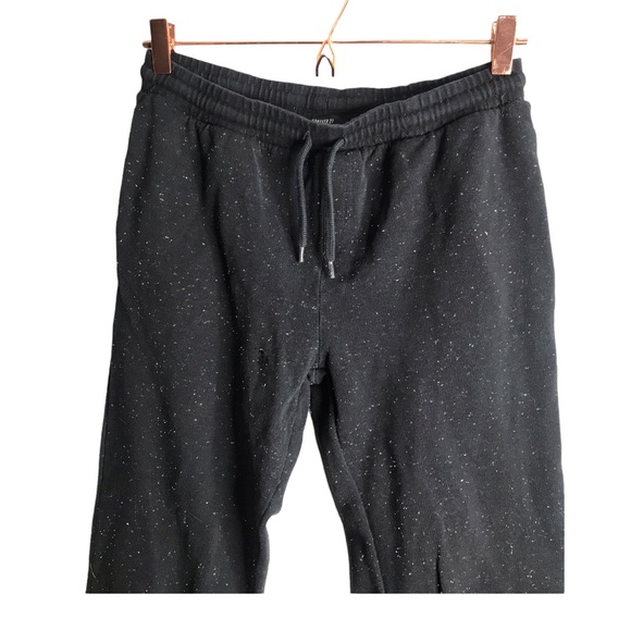 Forever 21 | Black & White high rise jogger sweatpants - Picture 2 of 10